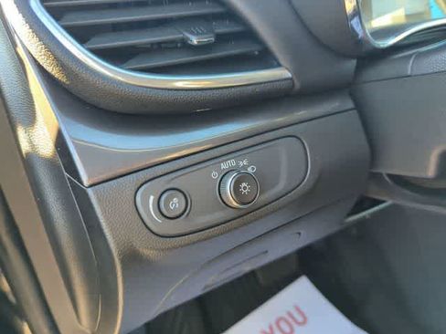 Certified 2022 Buick Encore Preferred w/ Safety Package image 33