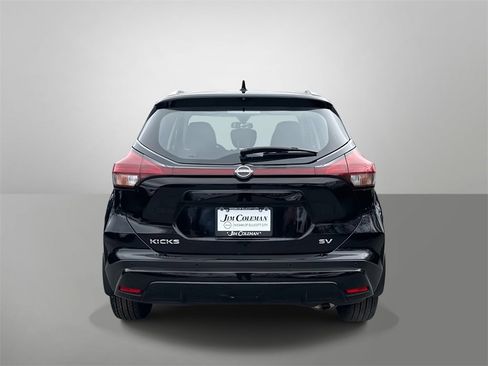 Used 2023 Nissan Kicks SV image 23