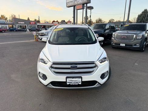 Used 2019 Ford Escape Titanium AWD/4WD image 4