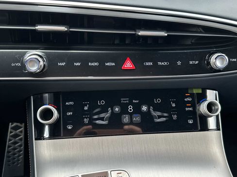 New 2026 Genesis GV70 3.5T Sport Advanced AWD/4WD image 20