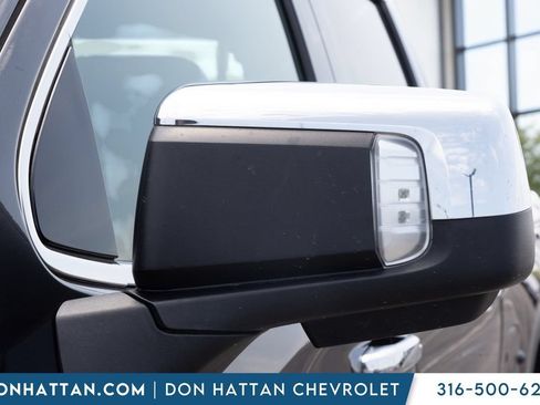 Used 2025 GMC Sierra 1500 SLT AWD/4WD image 25