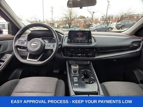 Used 2022 Nissan Rogue SV FWD image 21