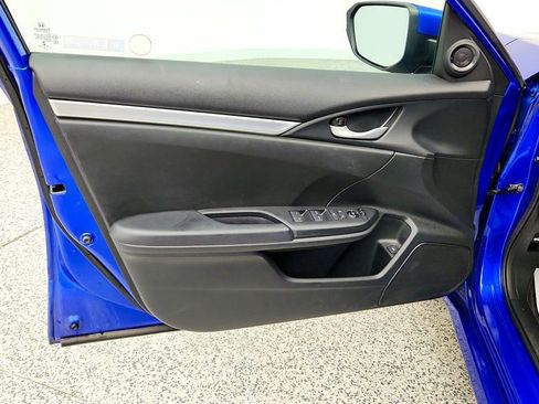 Used 2020 Honda Civic Sport image 10