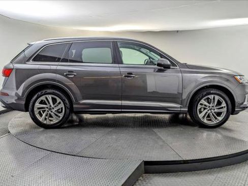 Used 2022 Audi Q7 3.0T Premium Plus w/ Premium Plus Package image 10
