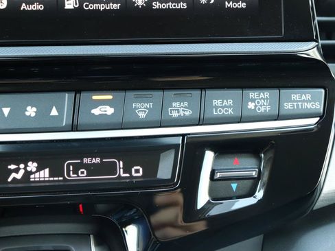 Used 2026 Honda Odyssey EX-L image 42