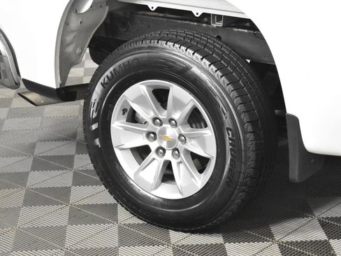 Used 2025 Chevrolet Silverado 1500 LT image 58