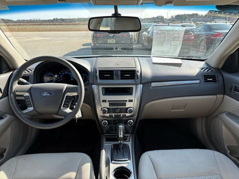 Used 2011 Ford Fusion SEL image 12