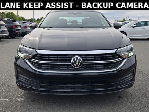 Used 2024 Volkswagen Jetta S FWD image 2