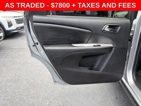 Used 2018 Dodge Journey SE w/ Connectivity Group FWD image 13