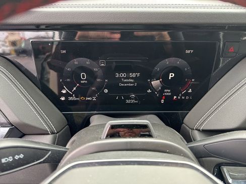 Used 2025 GMC Yukon AT4 Ultimate image 30