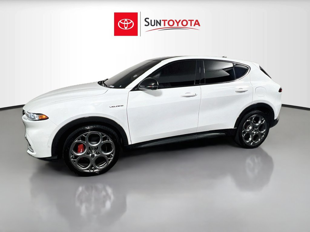 Used 2024 Alfa Romeo Tonale Veloce w/ Active Assist Package AWD/4WD image 7
