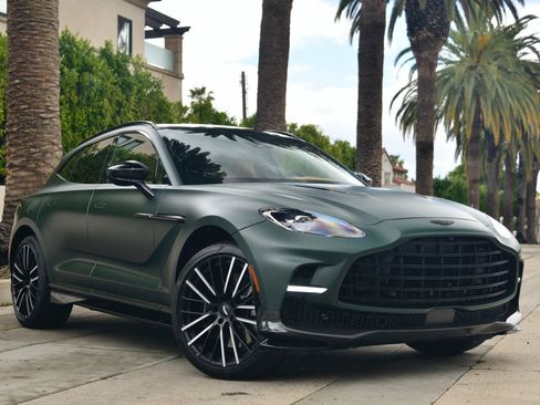 Used 2023 Aston Martin DBX 707 AWD/4WD image 1