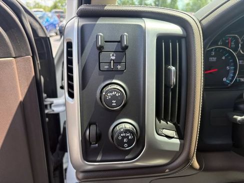 Used 2018 GMC Sierra 1500 SLT w/ SLT Premium Package AWD/4WD image 20