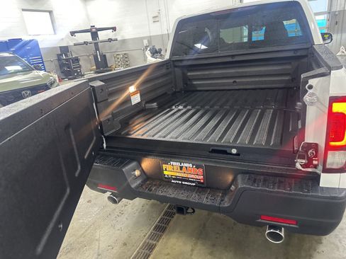 New 2026 Honda Ridgeline RTL image 10