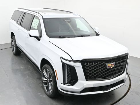 New 2026 Cadillac Escalade ESV Sport w/ Touring Package image 30