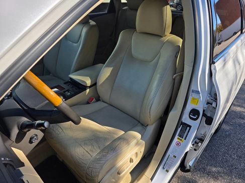 Used 2011 Lexus RX 350 2WD image 13