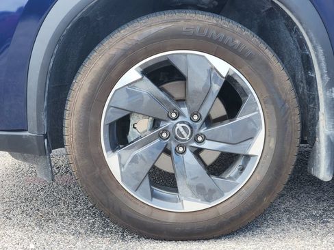 Used 2024 Nissan Rogue SV FWD image 7