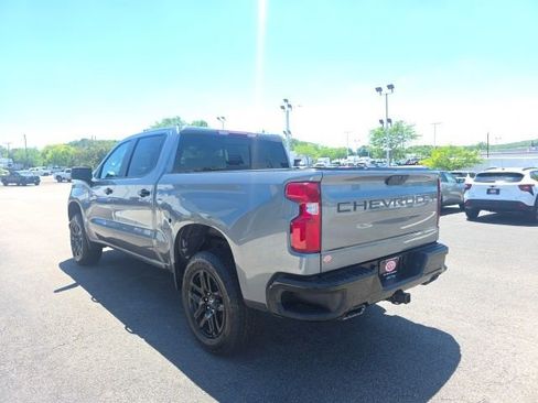 Used 2022 Chevrolet Silverado 1500 LT Trail Boss w/ Convenience Package II AWD/4WD image 4