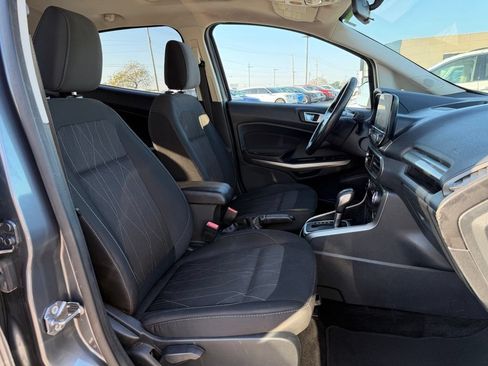 Used 2018 Ford EcoSport SE FWD image 32