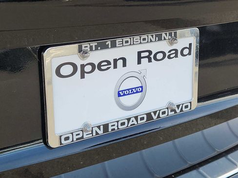 Used 2026 Volvo XC60 T8 Ultra w/ Protection Package Premier AWD/4WD image 30