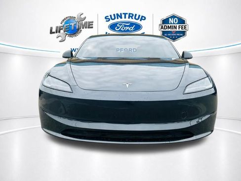 Used 2025 Tesla Model 3 RWD image 2