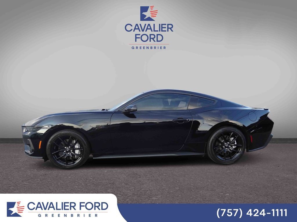 Used 2024 Ford Mustang GT Premium RWD image 4