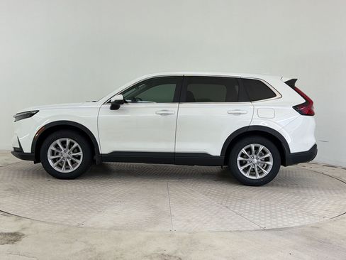 Used 2024 Honda CR-V EX image 2