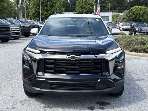 New 2026 Chevrolet Equinox ACTIV w/ Convenience Package III AWD/4WD image 3