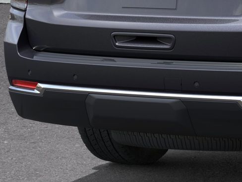 New 2026 Chevrolet Suburban LS RWD image 14