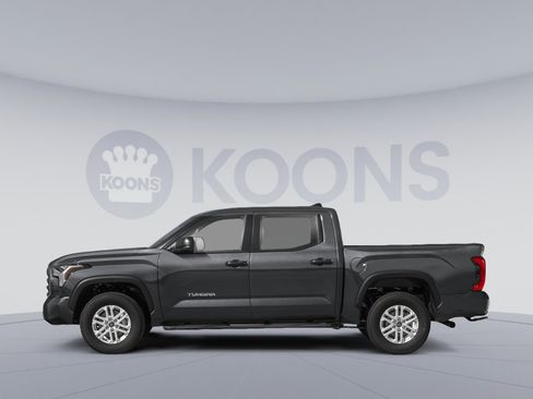 New 2026 Toyota Tundra SR5 image 4