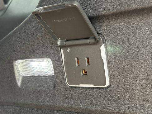 New 2026 Cadillac Escalade IQL Luxury image 11