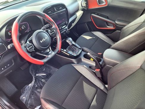 Used 2025 Kia Soul GT-Line FWD image 10