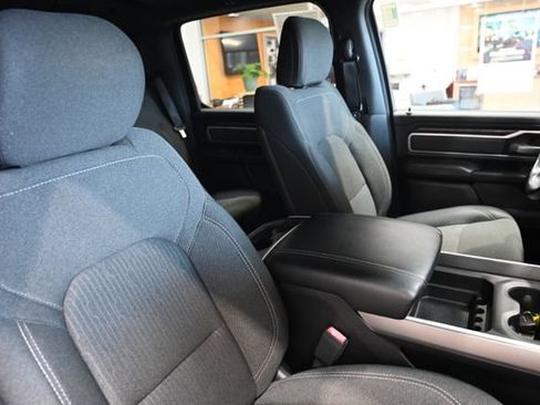 Used 2020 RAM 1500 Big Horn AWD/4WD image 9