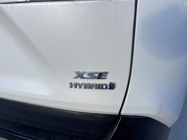 Used 2022 Toyota RAV4 XSE AWD/4WD image 6