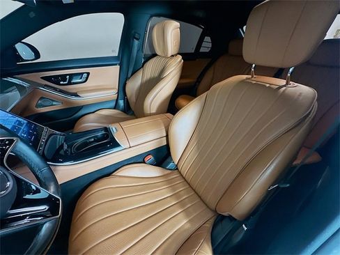 Used 2022 Mercedes-Benz S 500 S 500 image 21