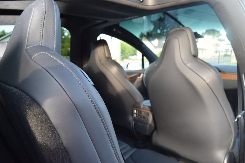 Used 2019 Tesla Model X 100D AWD/4WD image 33