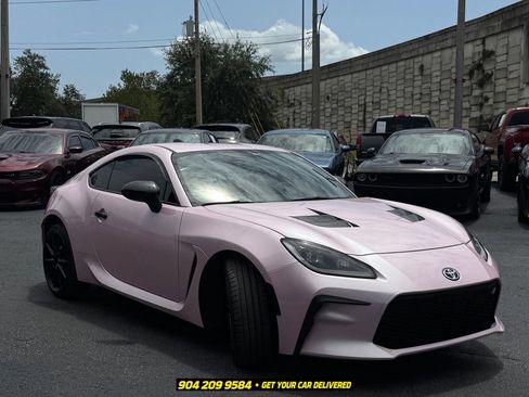 Used 2023 Toyota GR86 Premium w/ ALL Weather Mat Package (TMS) RWD image 10