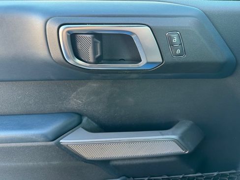 Used 2022 Ford Bronco Outer Banks AWD/4WD image 19