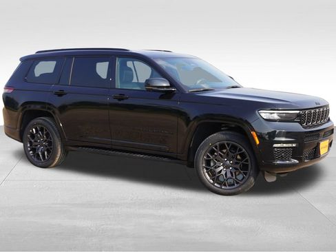 Certified 2025 Jeep Grand Cherokee L Summit AWD/4WD image 2