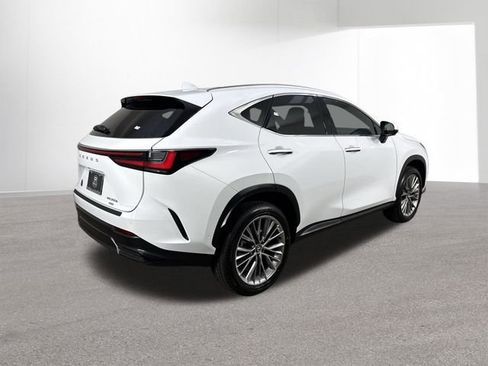 Certified 2026 Lexus NX 350 AWD w/ Accessory Package (2T) image 39