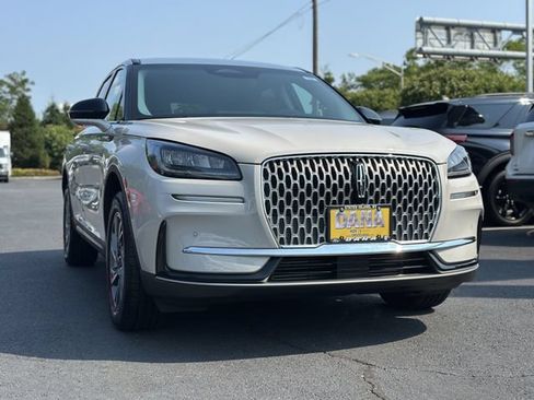 Certified 2024 Lincoln Corsair AWD w/ Equipment Group 101A image 48