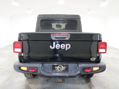 Used 2021 Jeep Gladiator Rubicon w/ Trailer Tow Package image 8