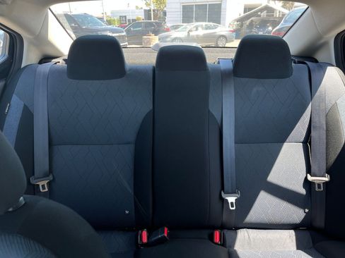 Used 2025 Nissan Versa SV FWD image 38