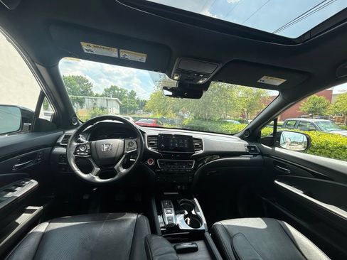 Used 2021 Honda Pilot Black Edition image 21