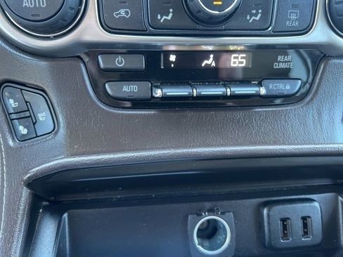 Used 2016 Chevrolet Suburban LTZ AWD/4WD image 43