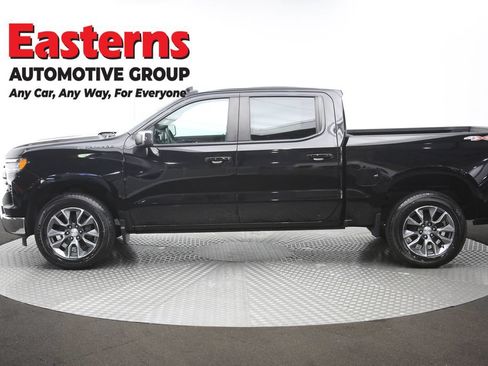 Used 2024 Chevrolet Silverado 1500 LT AWD/4WD image 61