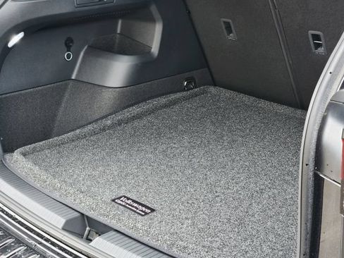 New 2026 Volkswagen Tiguan SE R-Line AWD/4WD image 30
