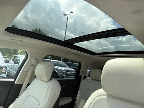 Certified 2023 Lincoln Nautilus Black Label AWD/4WD image 28