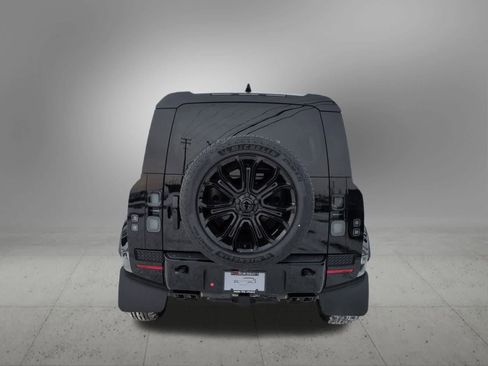 New 2026 Land Rover Defender 110 OCTA image 5