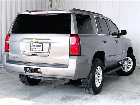 Used 2017 Chevrolet Tahoe LT image 13